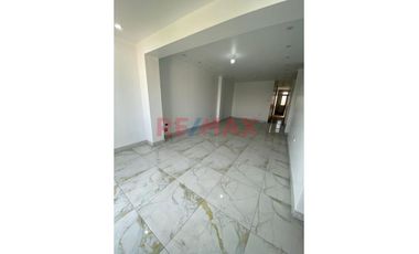 Departamento En Venta Urb Los Granados