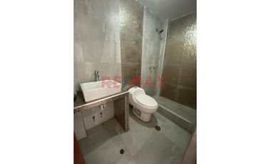 Departamento En Venta Urb Los Granados