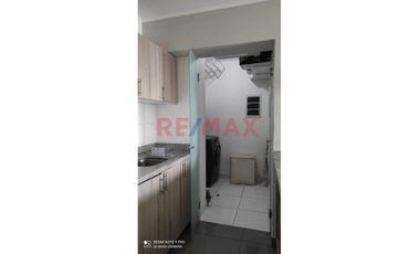 Se Vende Belo Departamento Con Cochera Y Deposito Con Full Vista A La Ciudad