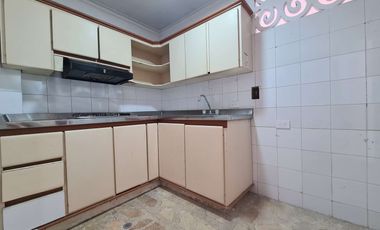COD. 288 - SE ARRIENDA APARTAMENTO - BARRIO: BOSTON