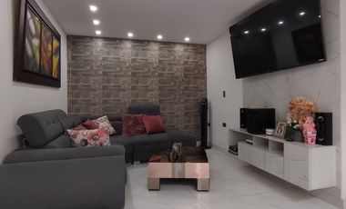 casa en venta en barrio blanco. Cod V24482