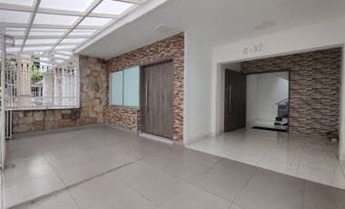 casa en venta en barrio blanco. Cod V24482