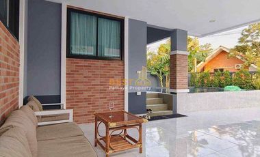 3 Bedrooms Pool Villa  Jomtien H011776