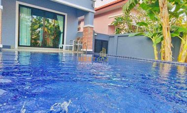 3 Bedrooms Pool Villa  Jomtien H011776