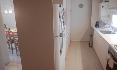 Depto 3 ambientes con cochera sobre Avda Libertad, Gran oportunidad!