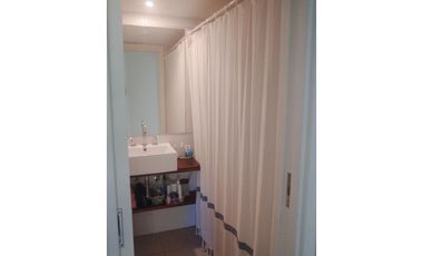 Depto 3 ambientes con cochera sobre Avda Libertad, Gran oportunidad!