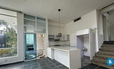 casa en arriendo/venta en pradomar. Cod V263