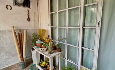 Importante casa de tres ambientes en venta