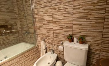 Importante casa de tres ambientes en venta