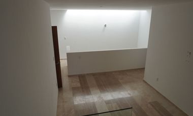 VENTA DE CASA LOMAS DE CHAPULTEPEC