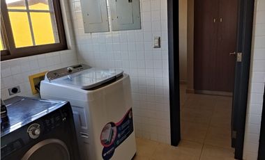 Se Alquila Casa Dúplex en Costa Sur $ 2.500 AB