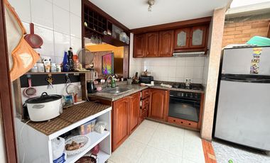 casa en venta en cortijo de serrezuela. Cod V1997