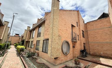 casa en venta en cortijo de serrezuela. Cod V1997