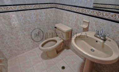 casa en arriendo en quinta oriental. Cod A2663