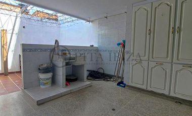 casa en arriendo en quinta oriental. Cod A2663
