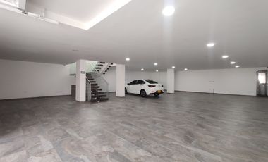 casa en venta en via al club tennis. Cod V30396