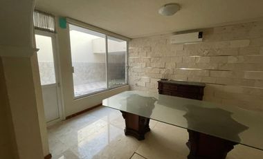 CASA EN RENTA FRENTE AL MAR EN EL BOULEVARD I ARLETTE FLORES