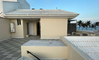 CASA EN RENTA FRENTE AL MAR EN EL BOULEVARD I ARLETTE FLORES