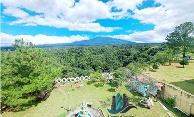 VENDO CASA EN ALTO BOQUETE 623M2