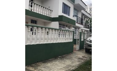 Maat vende Casa en Villeta.