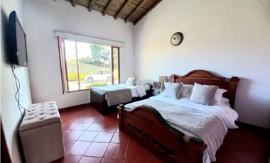 Casa campestre en Arriendo Amoblada en Llanogrande
