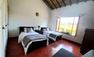 Casa campestre en Arriendo Amoblada en Llanogrande