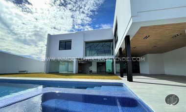 Lujosa Residencia en Venta En Ayamonte, Zapopan, Jalisco