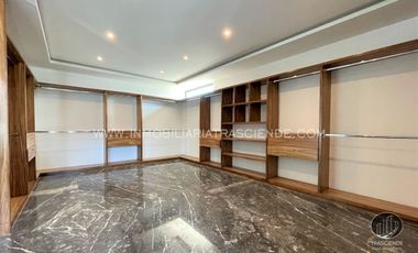 Lujosa Residencia en Venta En Ayamonte, Zapopan, Jalisco