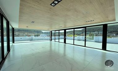 Lujosa Residencia en Venta En Ayamonte, Zapopan, Jalisco