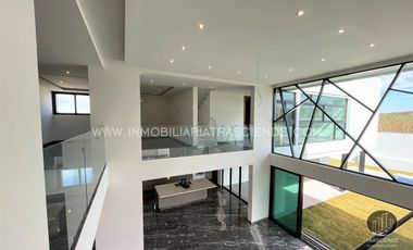 Lujosa Residencia en Venta En Ayamonte, Zapopan, Jalisco