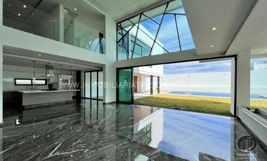 Lujosa Residencia en Venta En Ayamonte, Zapopan, Jalisco