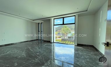 Lujosa Residencia en Venta En Ayamonte, Zapopan, Jalisco