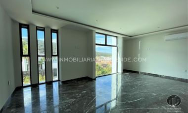 Lujosa Residencia en Venta En Ayamonte, Zapopan, Jalisco