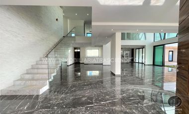 Lujosa Residencia en Venta En Ayamonte, Zapopan, Jalisco