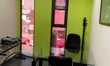 EXCELENTE OFICINA EN VENTA EN CD SATELITE