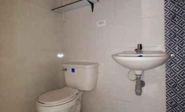 apartamento en arriendo en prados del este. Cod A27315