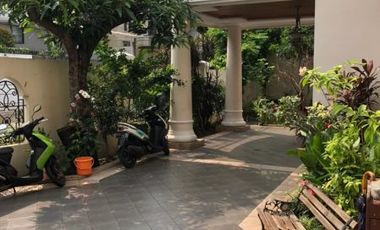 Di Jual Rumah Cantik 2 Lantai Jl. Cipete,Jakarta Selatan