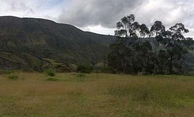 Venta o cambio terreno en la provincia del Carchi