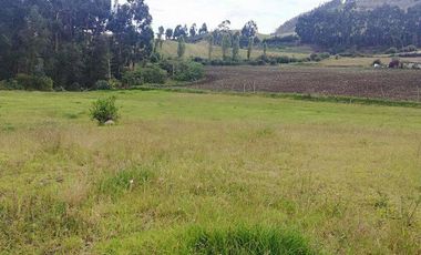 Venta o cambio terreno en la provincia del Carchi