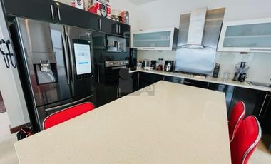 Venta de casa en residencial Monte Magno, Xalapa, Ver.