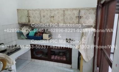 Disewakan/Dikontrakkan Rumah 2 Lantai Full Furnished Surabaya