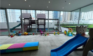 Venta de apartamento en Costa del Este, PH Lumiere