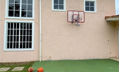 SE ALQUILA HERMOSA CASA EN CONDADO DEL REY EN $4,000 AM