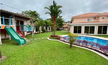 SE ALQUILA HERMOSA CASA EN CONDADO DEL REY EN $4,000 AM
