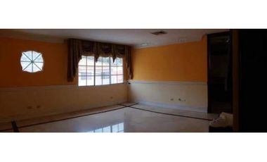 SE ALQUILA HERMOSA CASA EN CONDADO DEL REY EN $4,000 AM