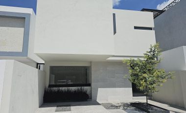 Casa en Venta en Altos de Juriquilla, Querétaro.