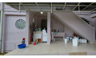 CASA EN ANCON AREA REVERTIDA 4 REC Y TERRAZA cv