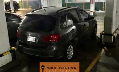 Cochera en edificio en CASEROS Centro