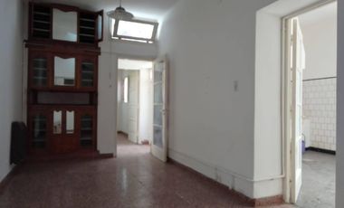 Casa céntrica excelente ubicación