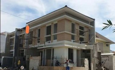 New Gress Rumah Nginden Intan Row Jalan Lebar Dekat RS Premier, Rungkut, MERR